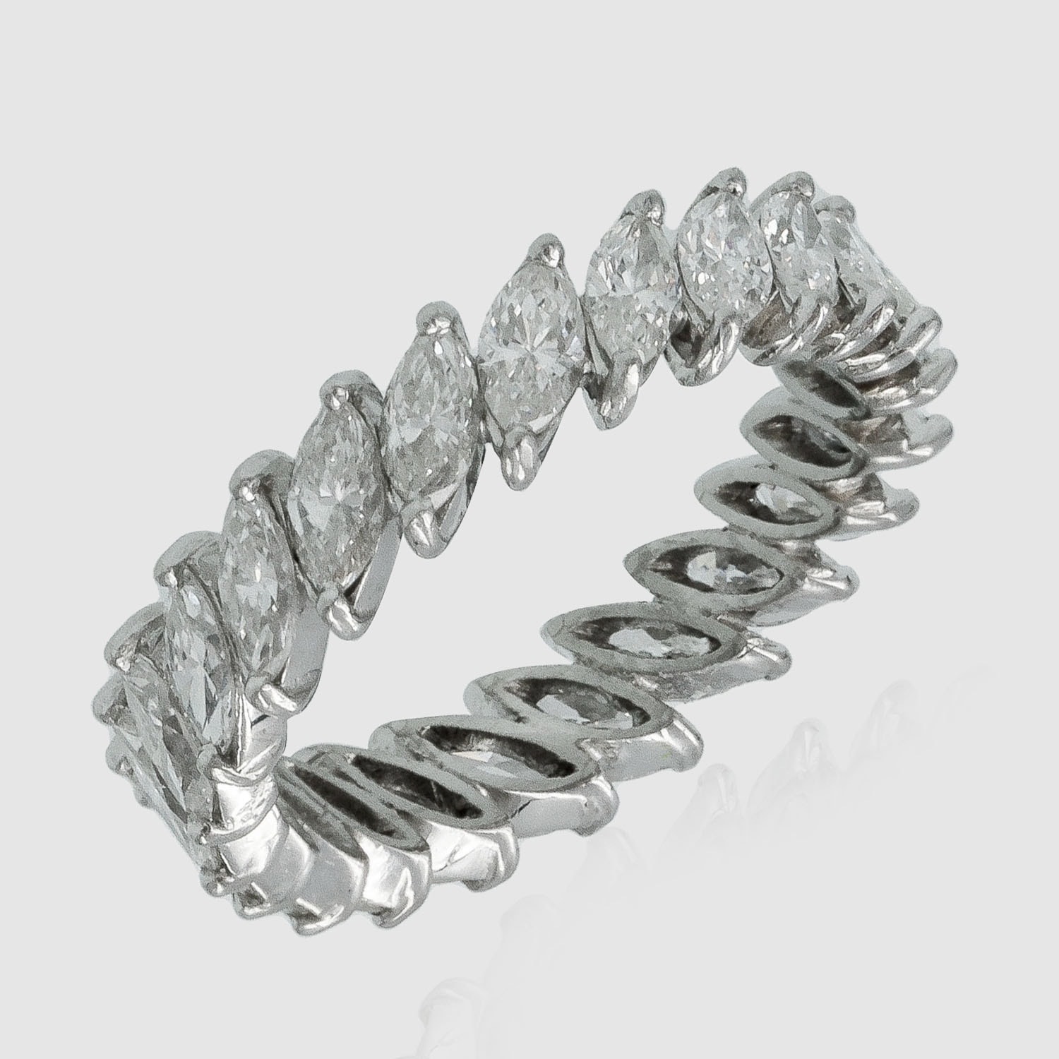 Product main image - 7762a174-00a5-421e-bf5f-bd8135accba1