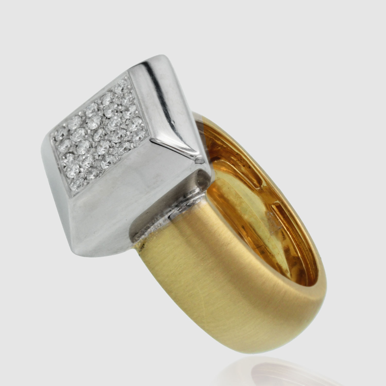 Product main image - 28ee33c0-8884-43d7-9d2b-5413884aad0d