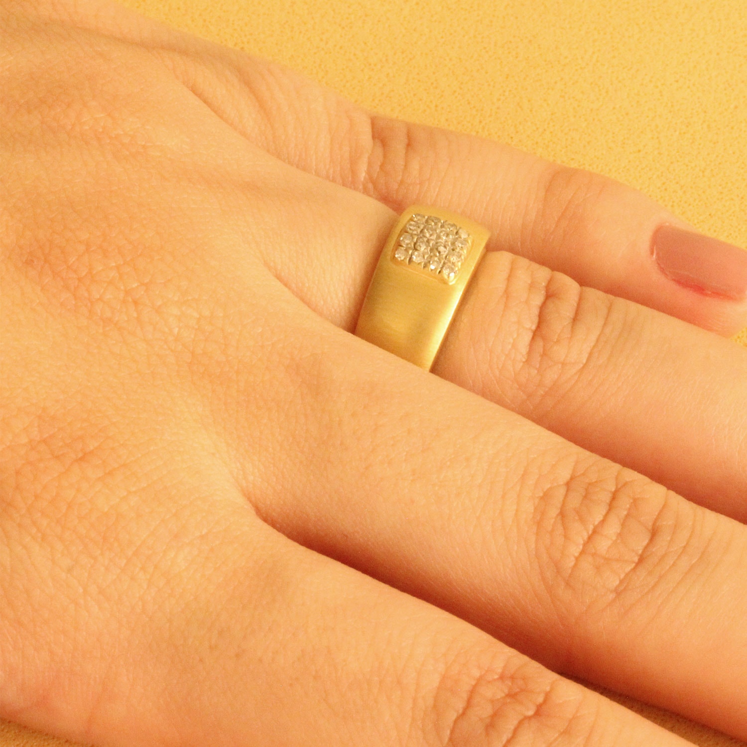 Product main image - 04ad6db9-5c02-49f0-938f-ad8f12387ee2