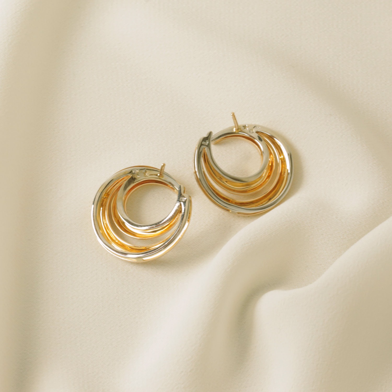 Brinco H.Stern coleção Iris em ouro rosé