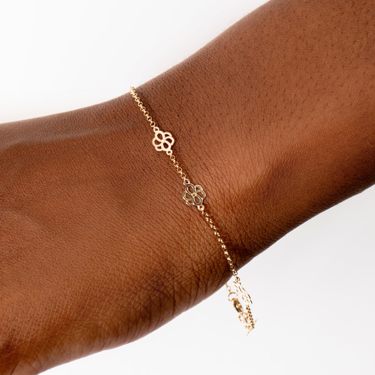 image_ad32f601-fbad-42b7-ac95-f318090fd12a