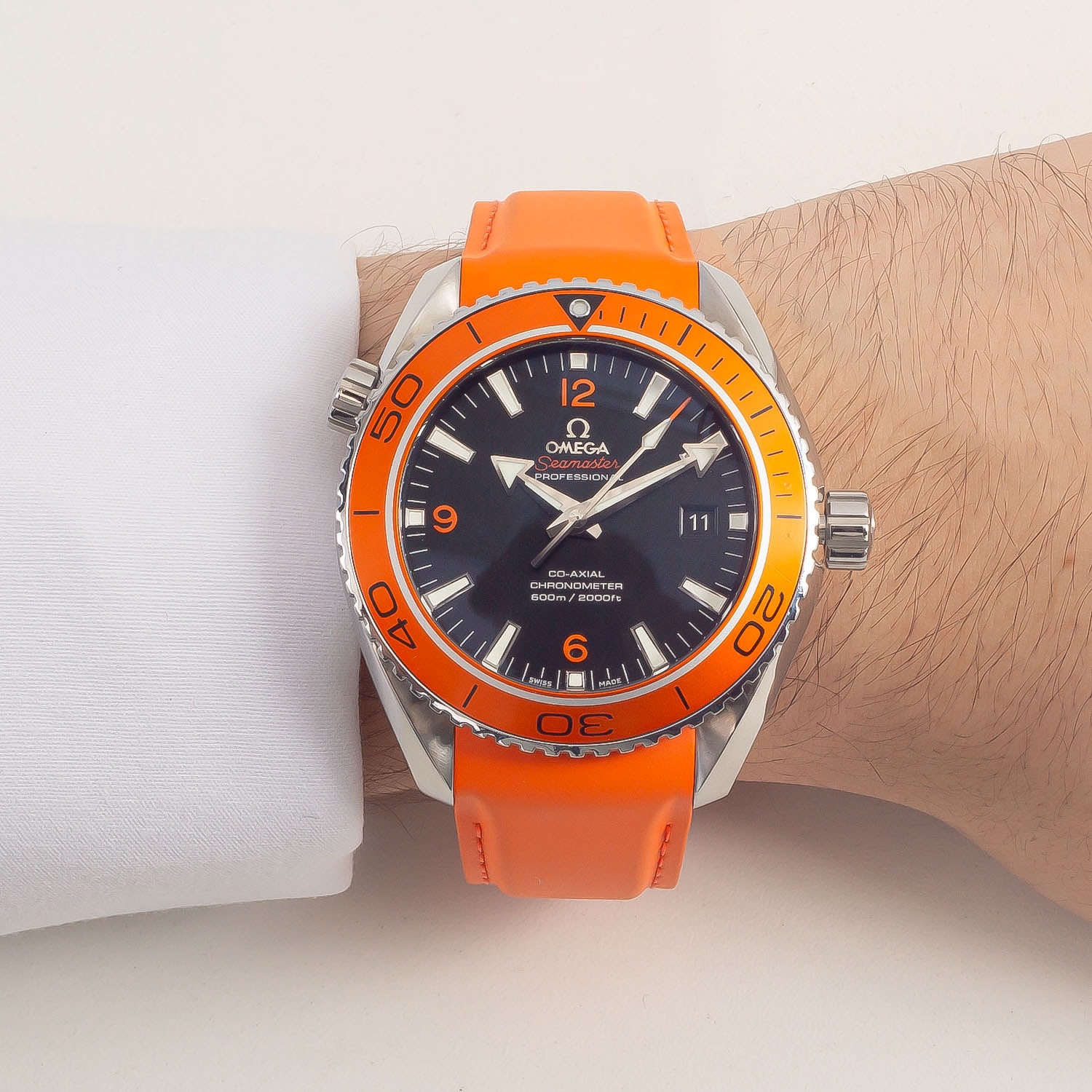 Relógio OMEGA Seamaster Planet Ocean Co-axial Relógio OMEGA Seamaster Planet Ocean Co-axial