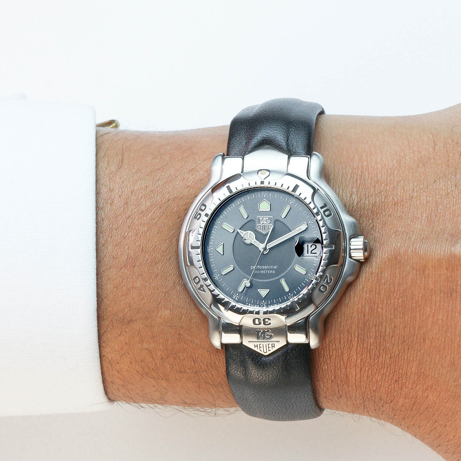 Relógio TAG Heuer 200 Professional Quartz