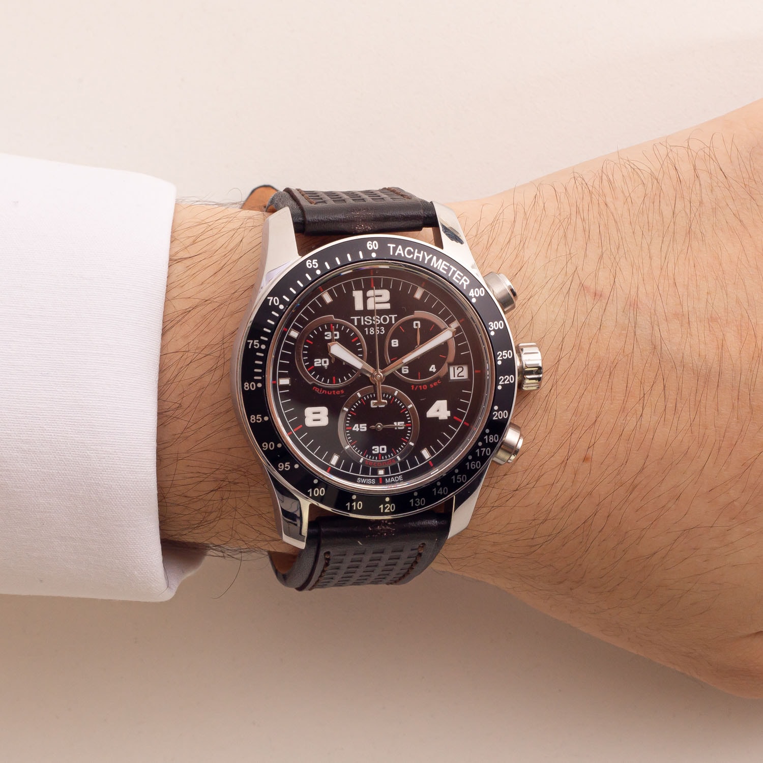 Relógio TISSOT V8 Quartz