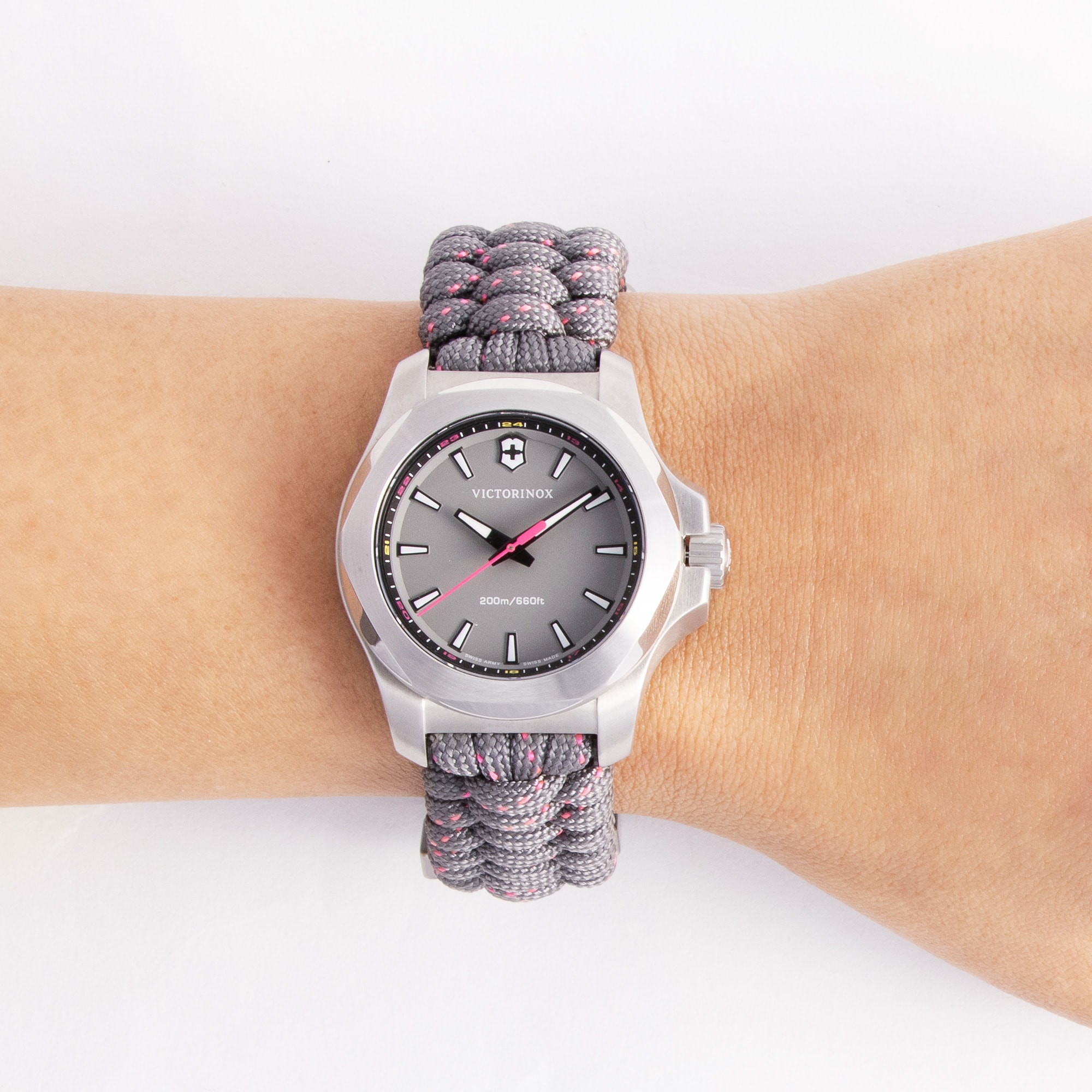 Relógio Victorinox Inox Feminino Paracord Cinza