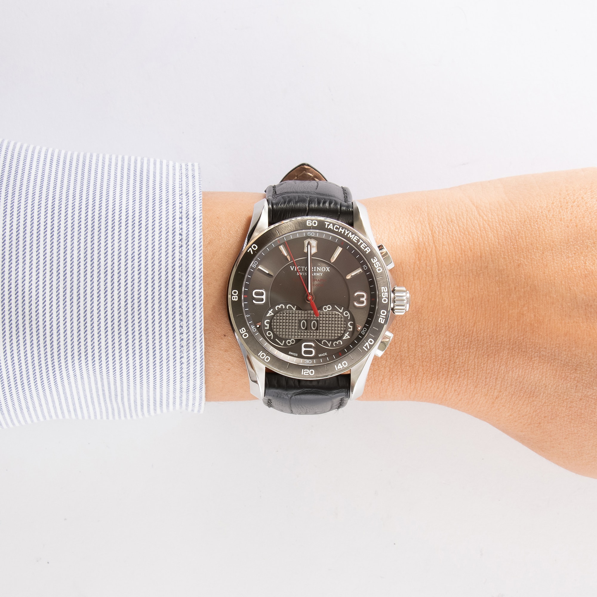Relógio Victorinox Swiss Army Cronograph Classic